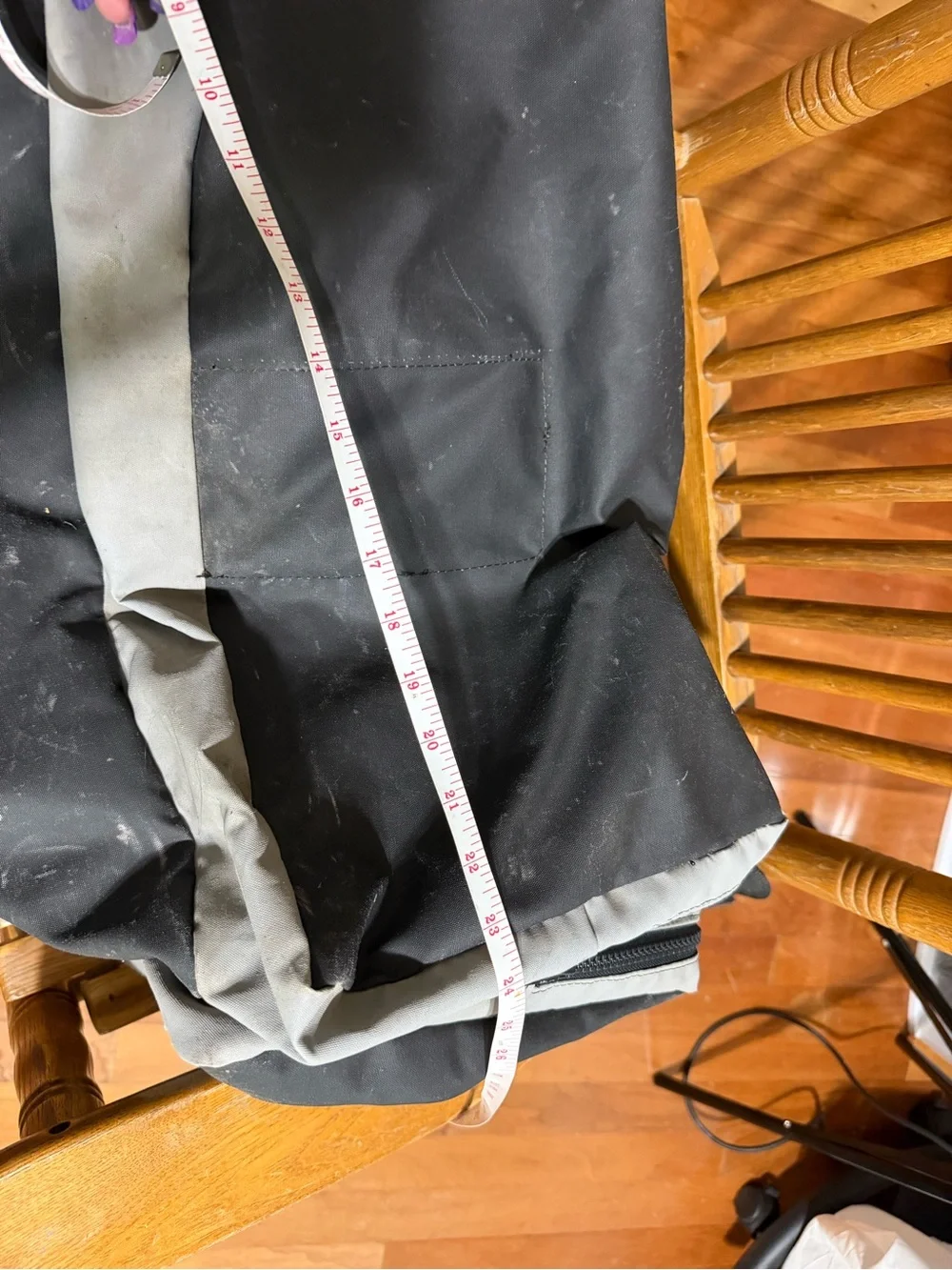 Large Black/Gray Nylon Duffle Gym Bag, Zip Closure, Adjustable Strap 23x13